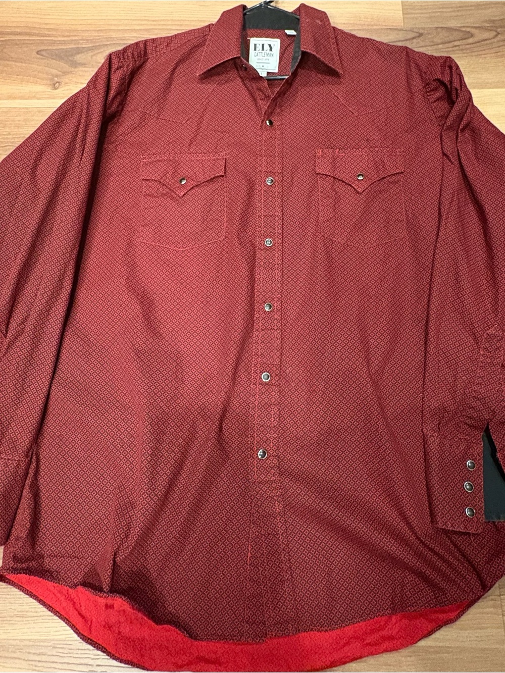 Ely Cattleman Men's Burgundy Patterned Western Snap Shirt